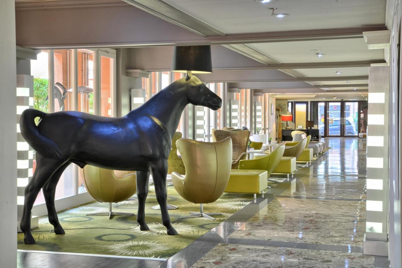 Plaza Hotel Capitole Toulouse - Anciennement Crowne Plaza Тулуза Екстериор снимка